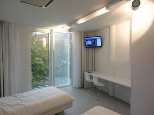 Normobarična hipoksična soba